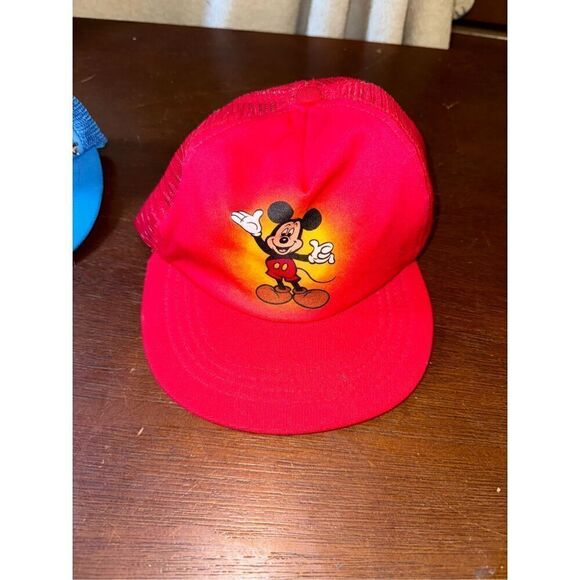 Vintage Disney Mickey Mouse children’s set of 2 trucker hats - Picture 2 of 8